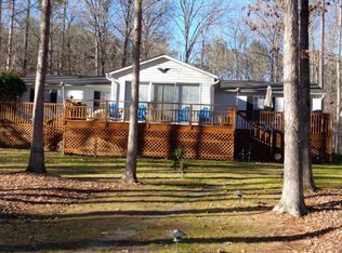 107 W Cove Dr, Macon, NC 27551
