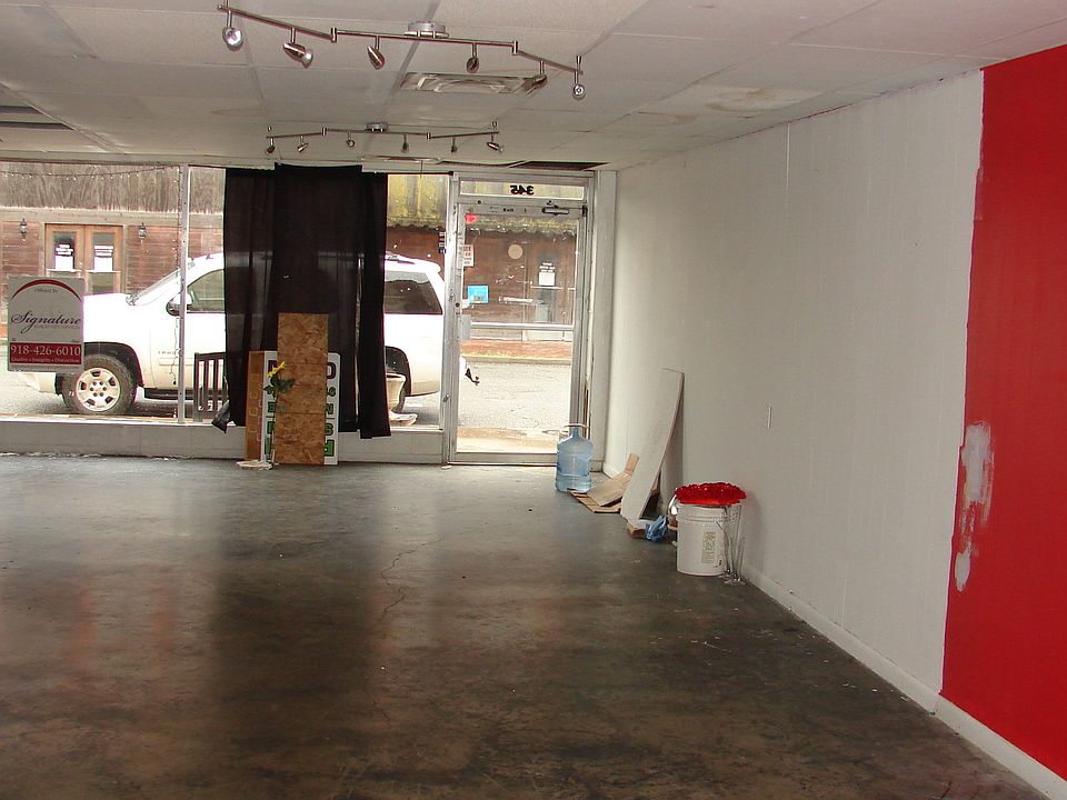 2nd image of 345 E Choctaw Ave