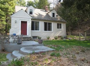 18 Warren Hill Rd, Cornwall Bridge, CT 06754