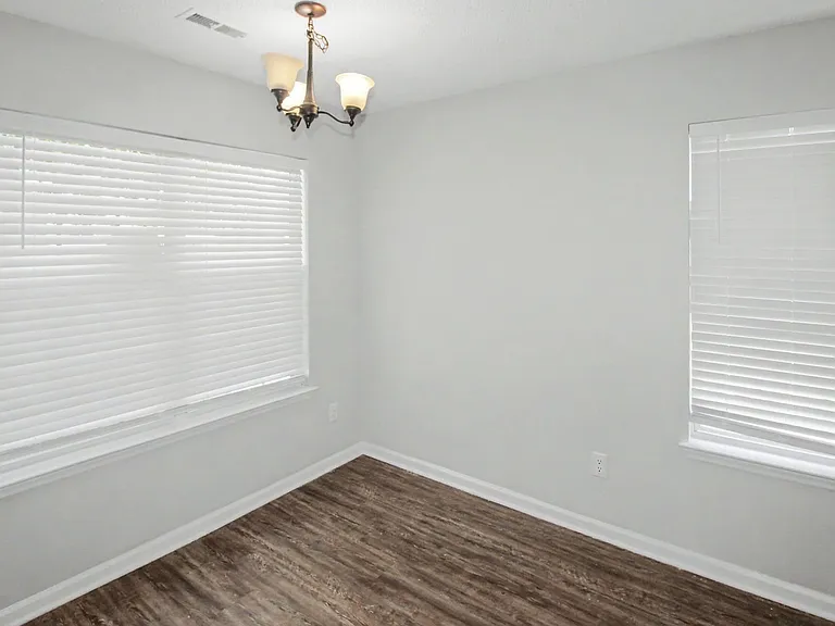 5720 Justins Forest Dr — Photo 7