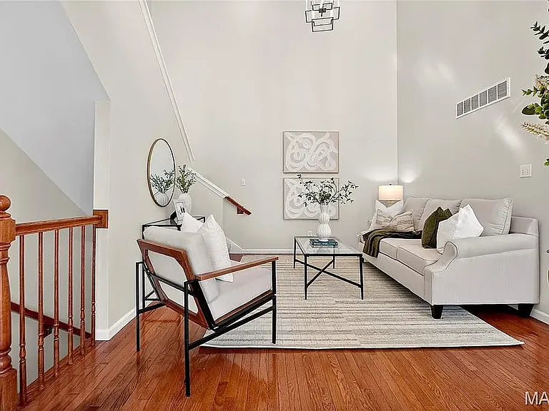 480 Coachgate Ct — Photo 16
