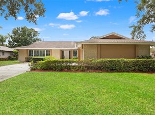 2942 Clubhouse Dr W, Clearwater, FL 33761