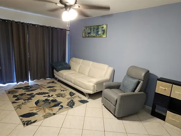 5921 Washington St APT 128, Hollywood, FL 33023