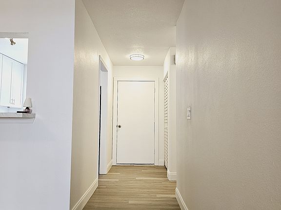 3rd image of 2487 Flamingo Way