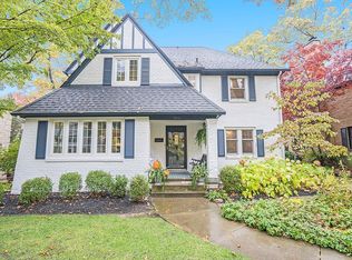 961 Gladstone Dr SE, East Grand Rapids, MI 49506