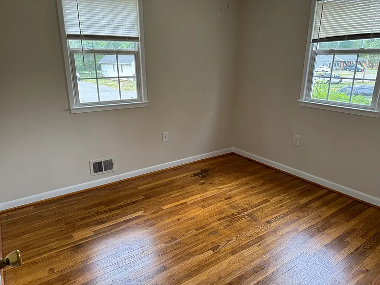 15234 Hughesville Manor Dr — Photo 7