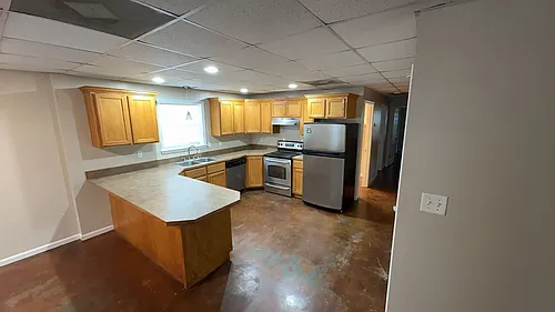 147 Eureka Dr Photo 1