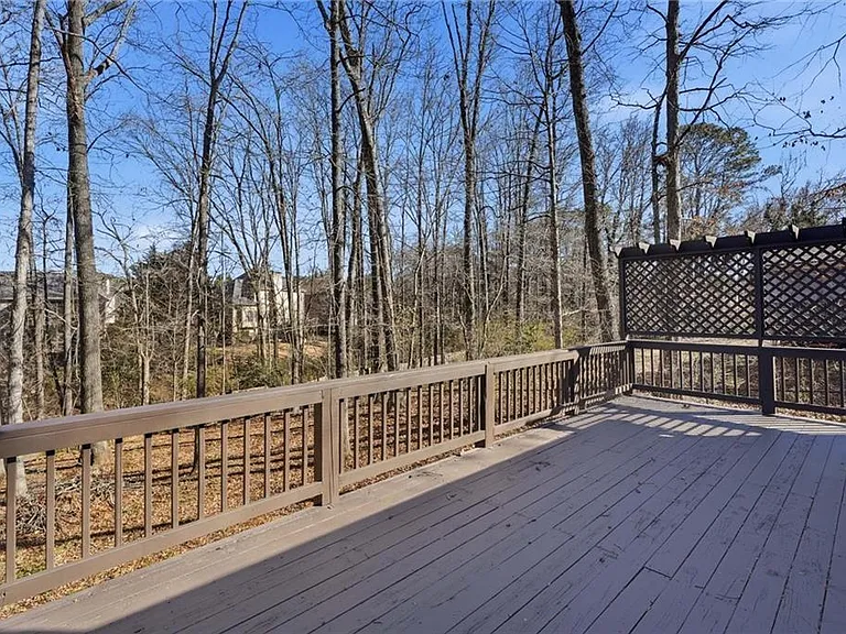 2810 Shaw Rd — Photo 34