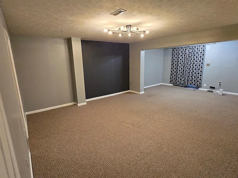 6565 Ronald Rd — Photo 14