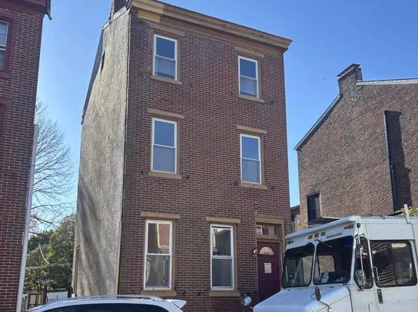 132 E Barnard St, West Chester, PA 19382