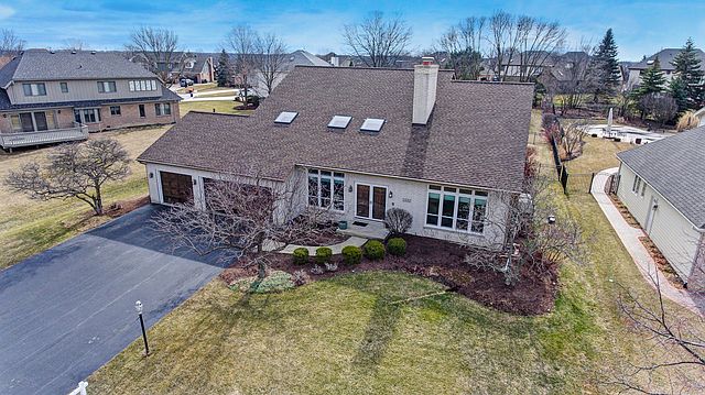 1st image of 1521 Evergreen Ln