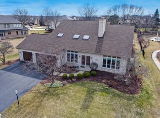 1521 Evergreen Ln, Darien, IL 60561