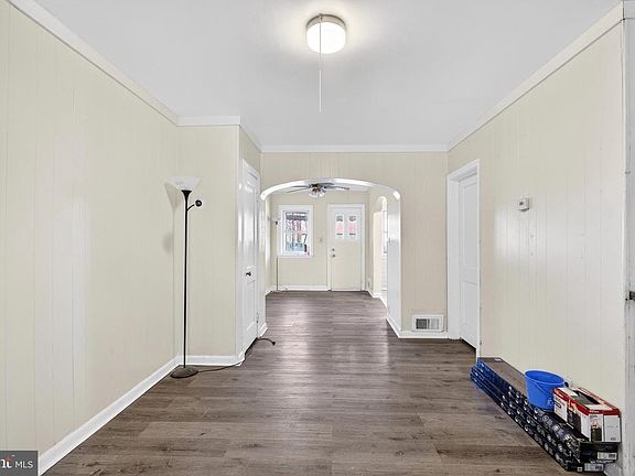 5th image of 528 Sunset Rd