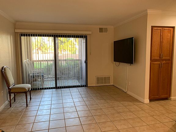 2nd image of 78650 Avenue 42 APT 701