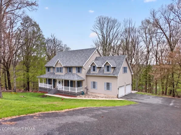 5753 Wildflower Cir, Stroudsburg, PA 18360