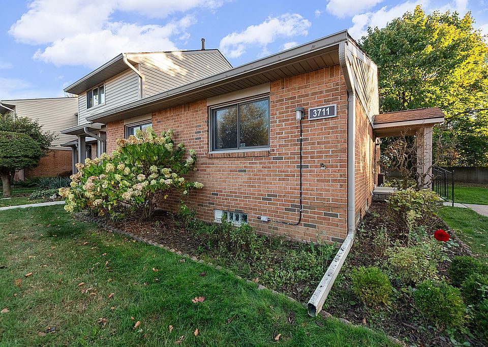 1st image of 3711 Old Creek Rd #1