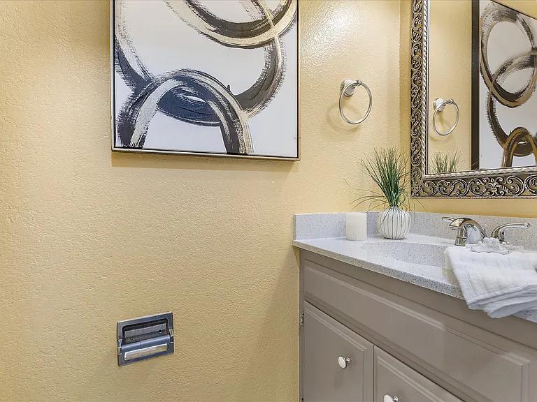 31131 Alvarado Niles Rd — Photo 15