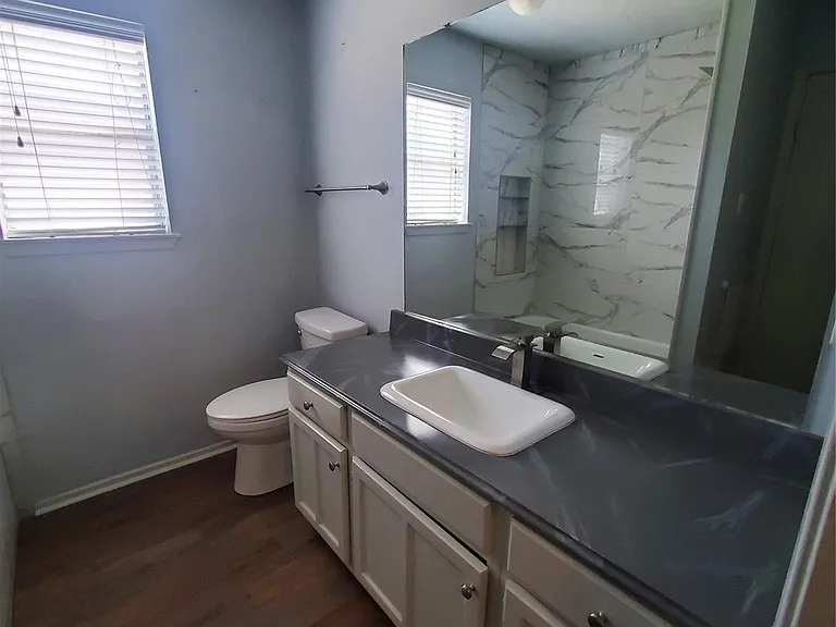 2306 Spring Dusk Ln — Photo 11