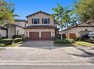 2380 NE 1st St, Homestead, FL 33033