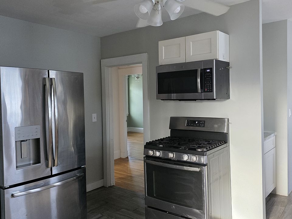 1st image of 28 Slade St #28
