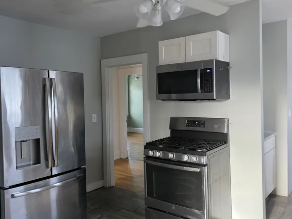 28 Slade St #28, Belmont, MA 02478