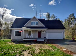10 Day Farm Rd, Hollis Center, ME 04042