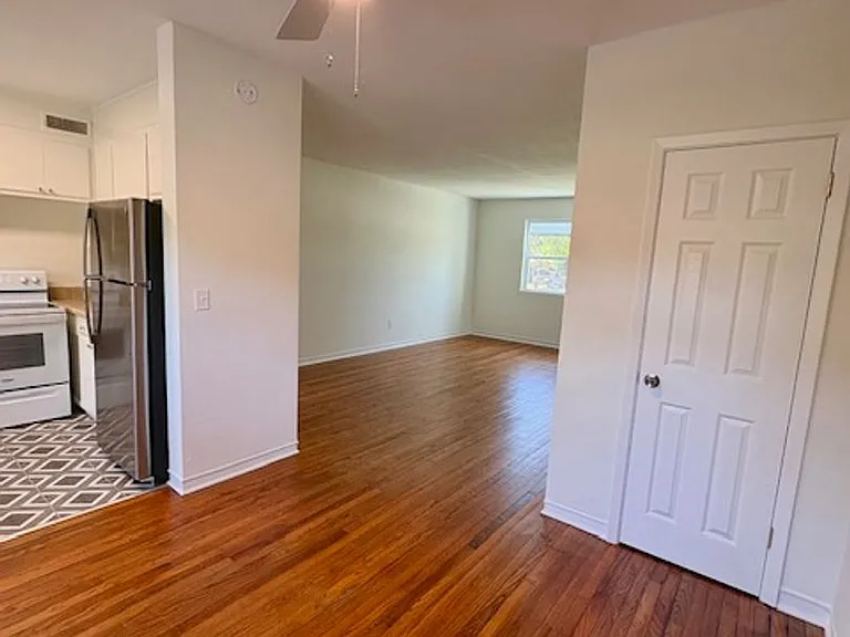 664 Windermere Blvd #A — Photo 7