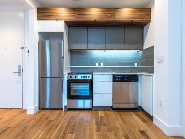 1002 Bushwick Avenue image 2 of 13