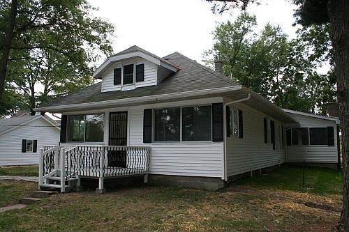 1440 sq. ft, 3 bed/1.5 bath