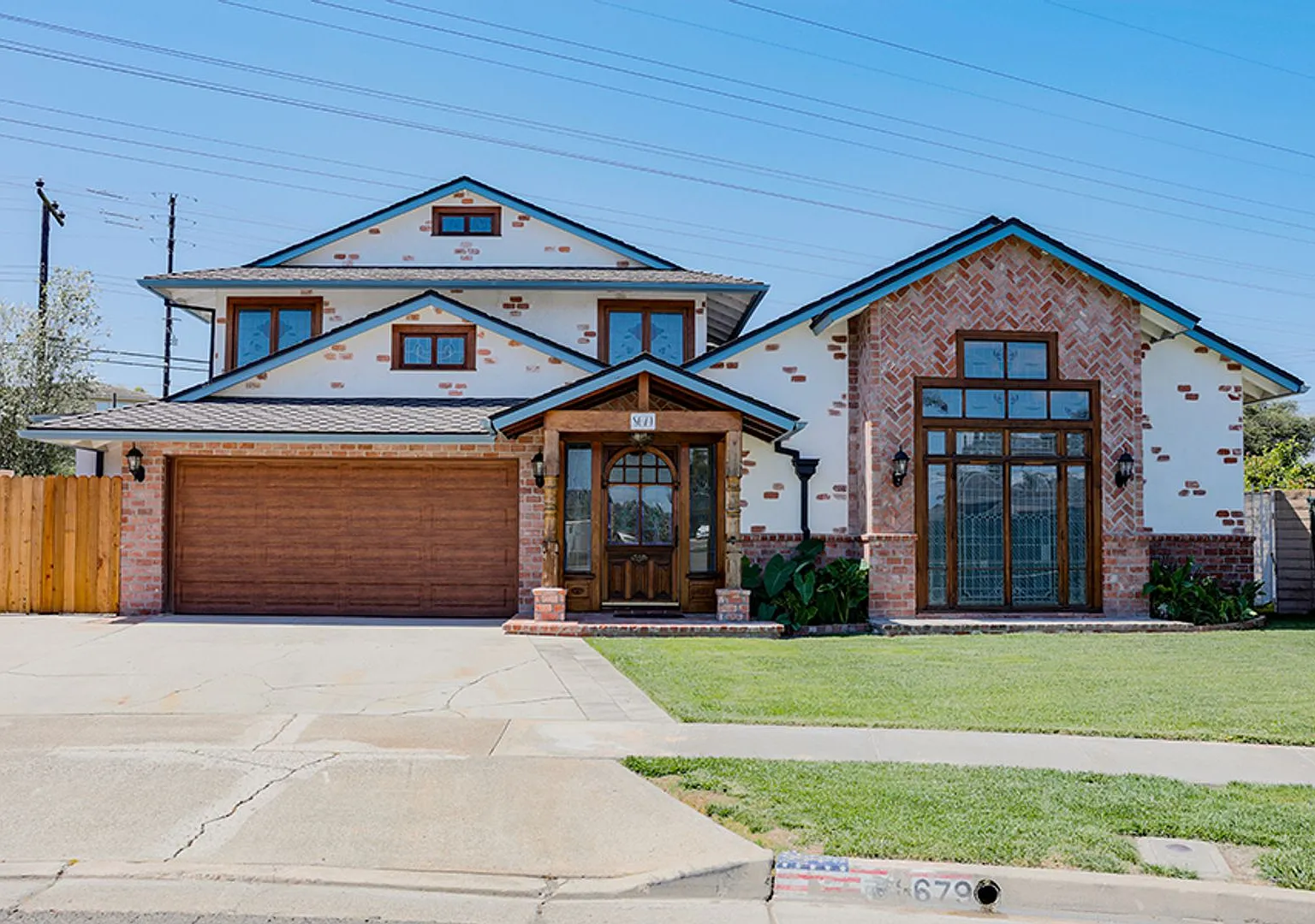 5 Bedroom Fountain Valley Stunner! — Photo 1