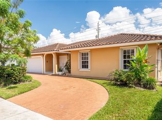 419 SW 136th Pl, Miami, FL 33184