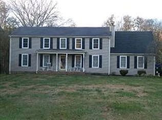 1009 Rutledge Dr, Rockvale, TN 37153