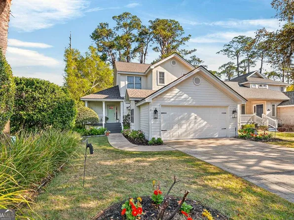 101 N Cottages Dr, St Simons Island, GA 31522