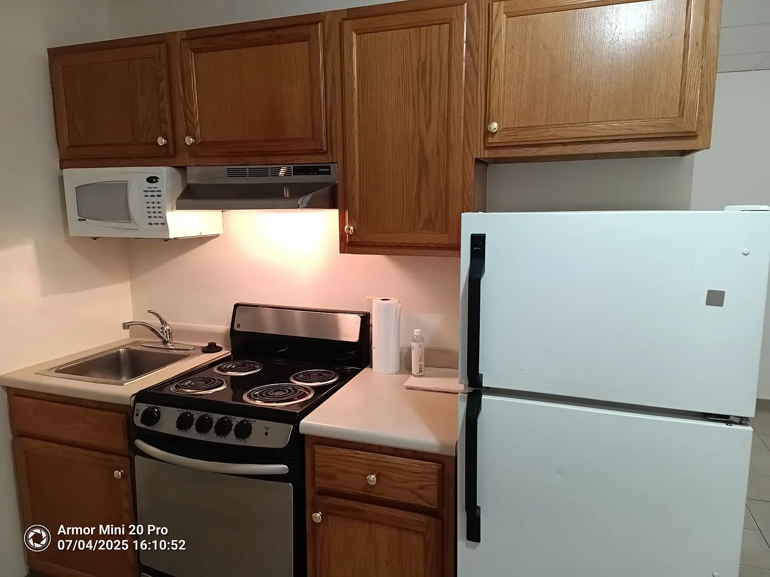 Studio, 450 sqft, $1,950 — Photo 1