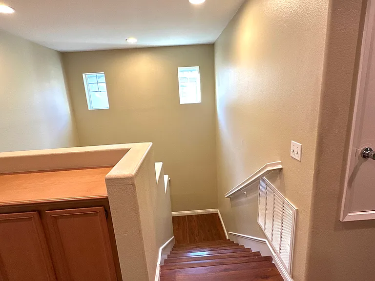 3278 Garons Ln — Photo 9