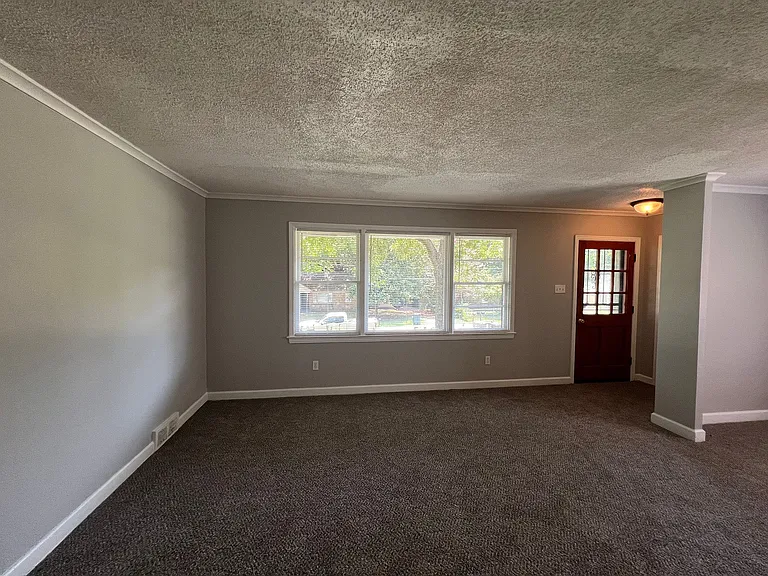 1334 Vicoscia Ave — Photo 2