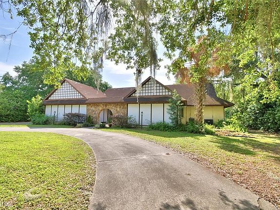 4th image of 172 Wood Hall Dr
