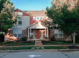 3824 Capri Way FLOOR 2, Saint Charles, MO 63304