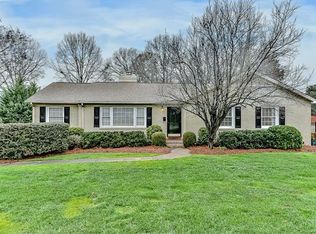 1114 Aylesford Rd, Charlotte, NC 28211