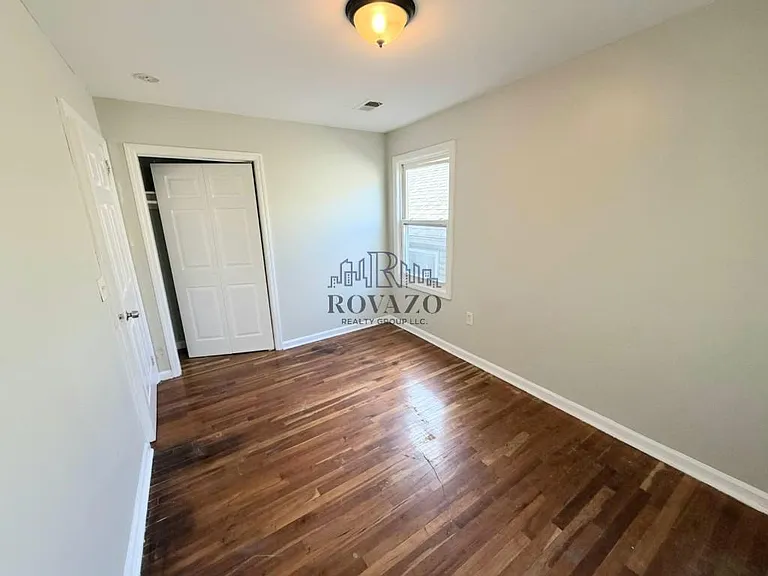 114 Seymour Ave #3A — Photo 10