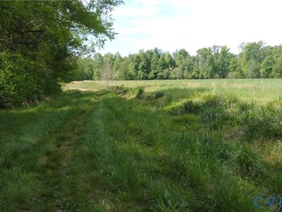 Namozine Rd, Amelia Court House, VA, 23002