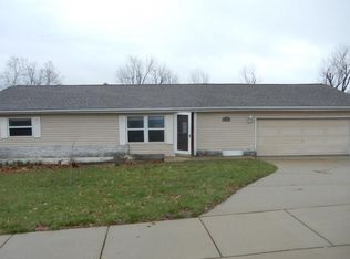 11870 Melody Ln, Bridgeton, MO 63044