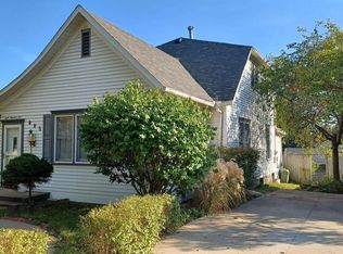 805 2nd Ave S, Clinton, IA 52732