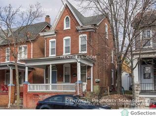 17 W 3rd St #1, Pottstown, PA 19464