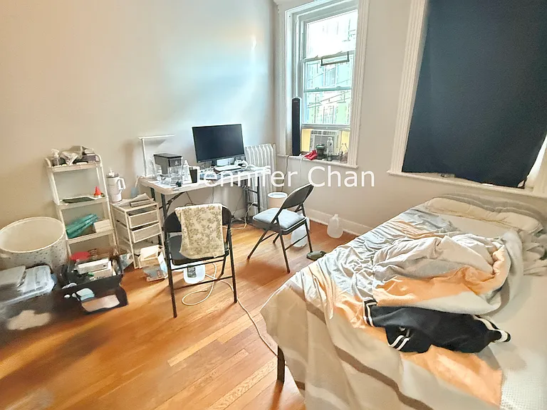 33 Gardner St #6 — Photo 4