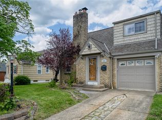 2002 State St, Natrona Heights, PA 15065