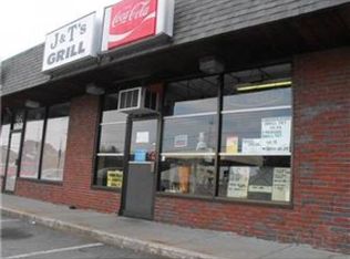 98 George Waterman Rd, Johnston, RI 02919