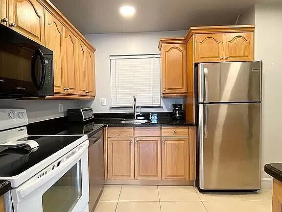 4th image of 3475 S Ocean Blvd APT 105