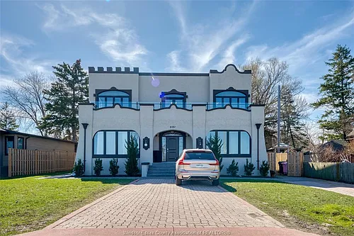 2161 Riverside Dr W #3 Photo 1