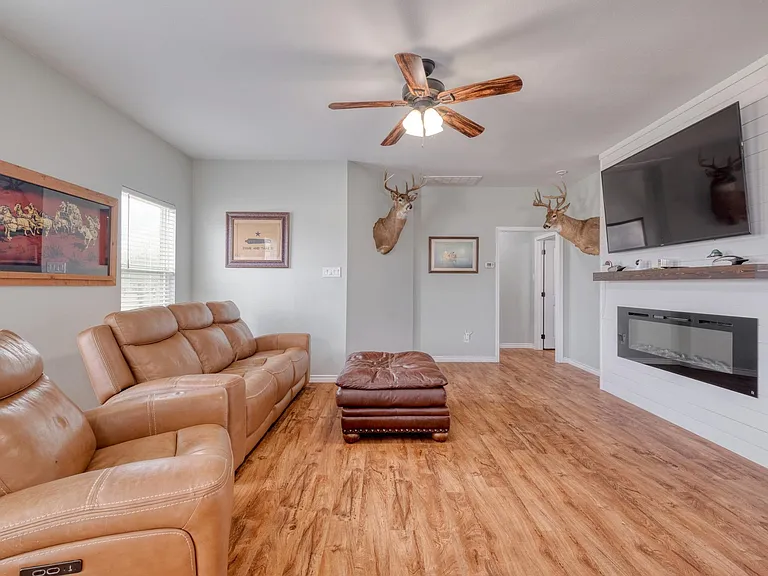 2950 County Road 484 — Photo 6